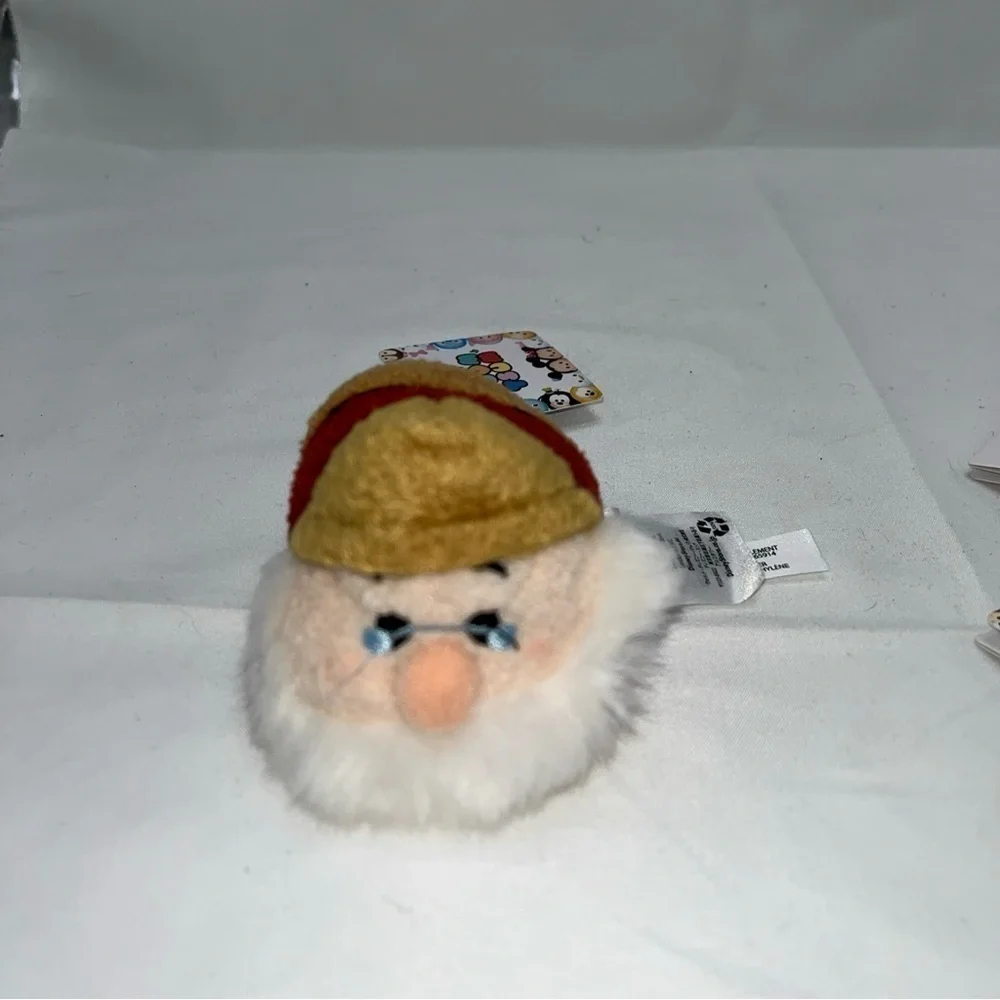 Disney Tsum Tsum Plush Snow White And The 7 Dwarfs Lot of 7 ALL WITH TAGS